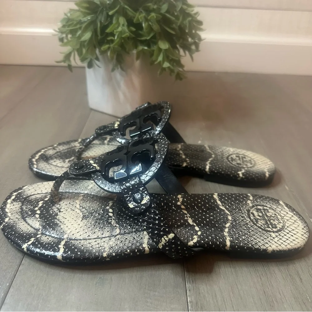 Tory Burch tory burch